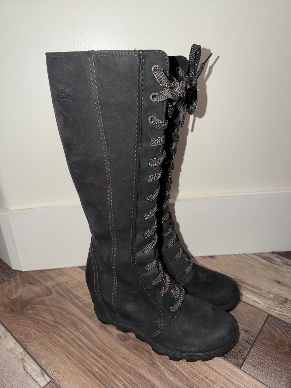 RARE Sorel Black Leather Joan of Arctic Wedge II Lace Up Tall Boots Size 7